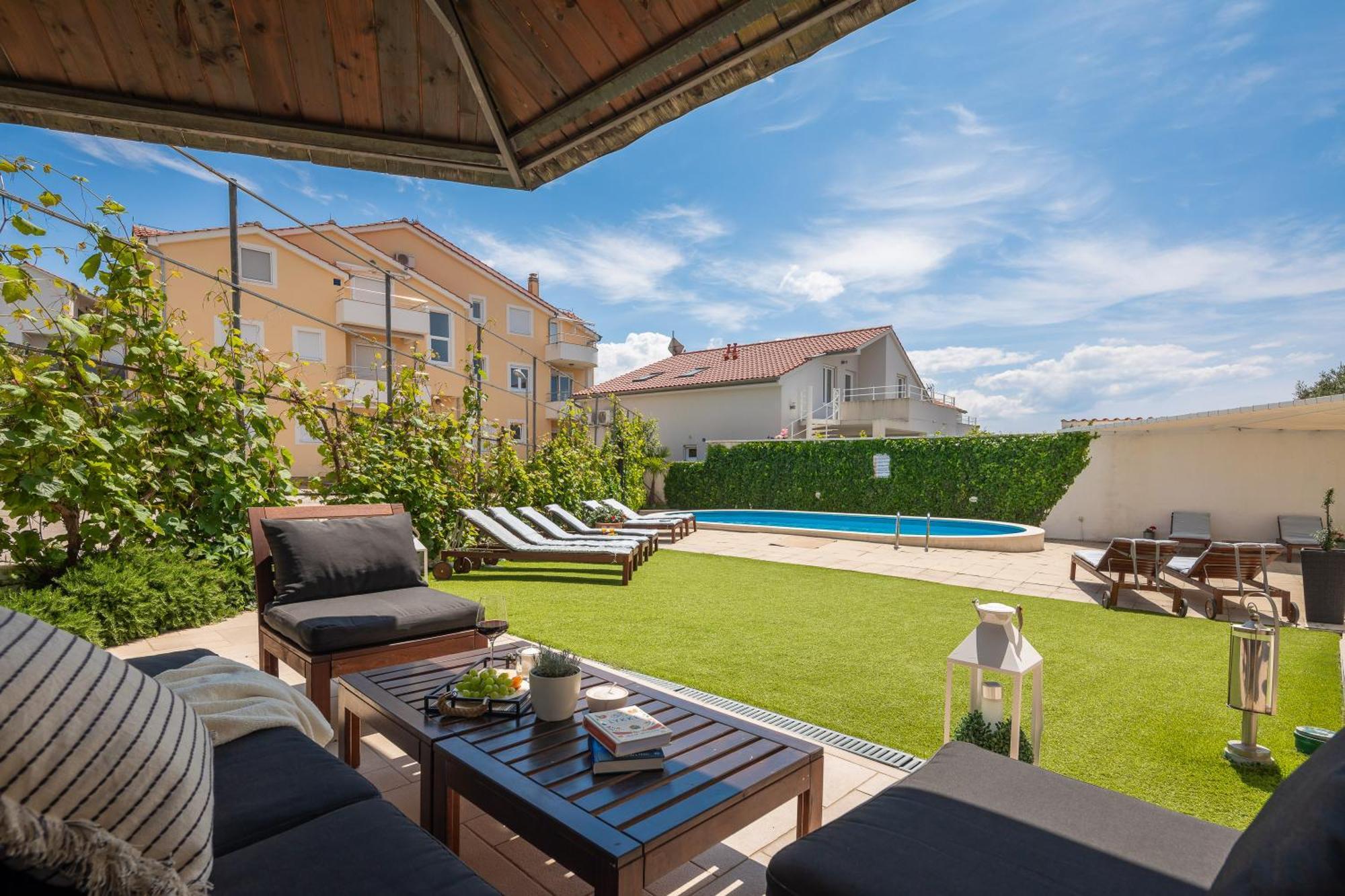 וודיצה Sea View Apartments Tihi II מראה חיצוני תמונה