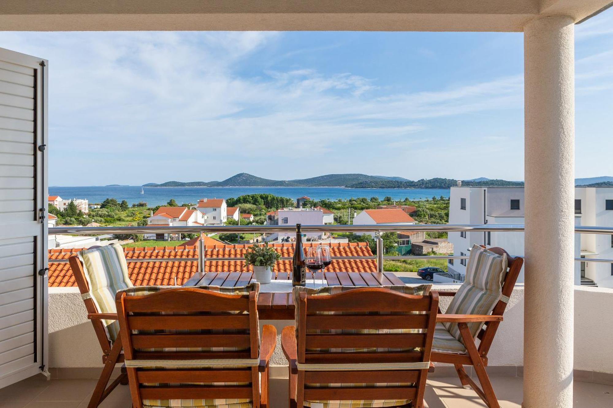 וודיצה Sea View Apartments Tihi II מראה חיצוני תמונה